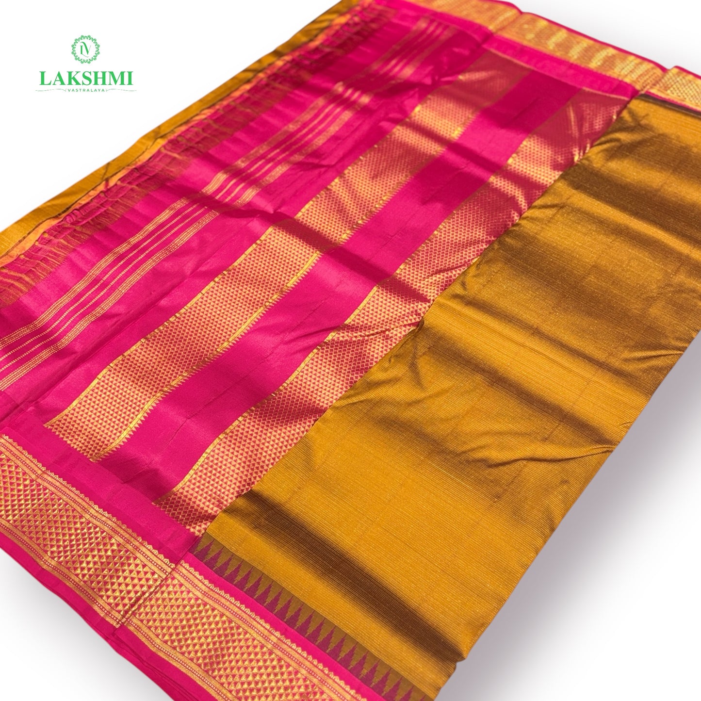 Shanmughapriya 10Y Vairoosi Kanchipuram