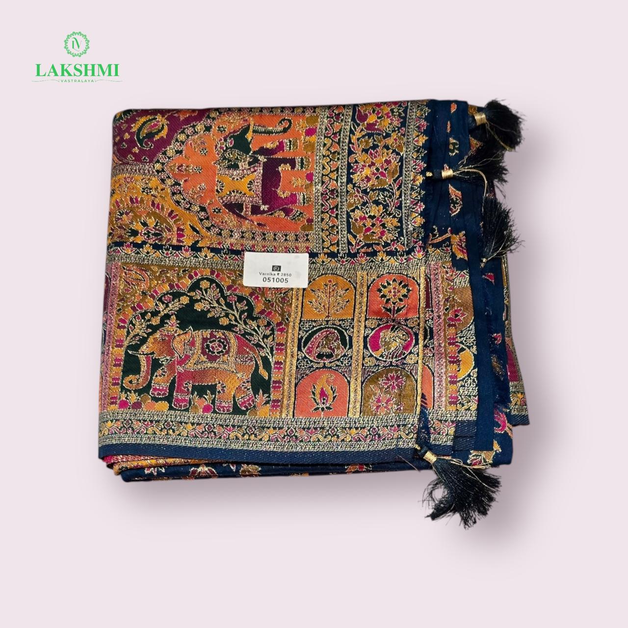 Varnika Semi Banarasi - 101005