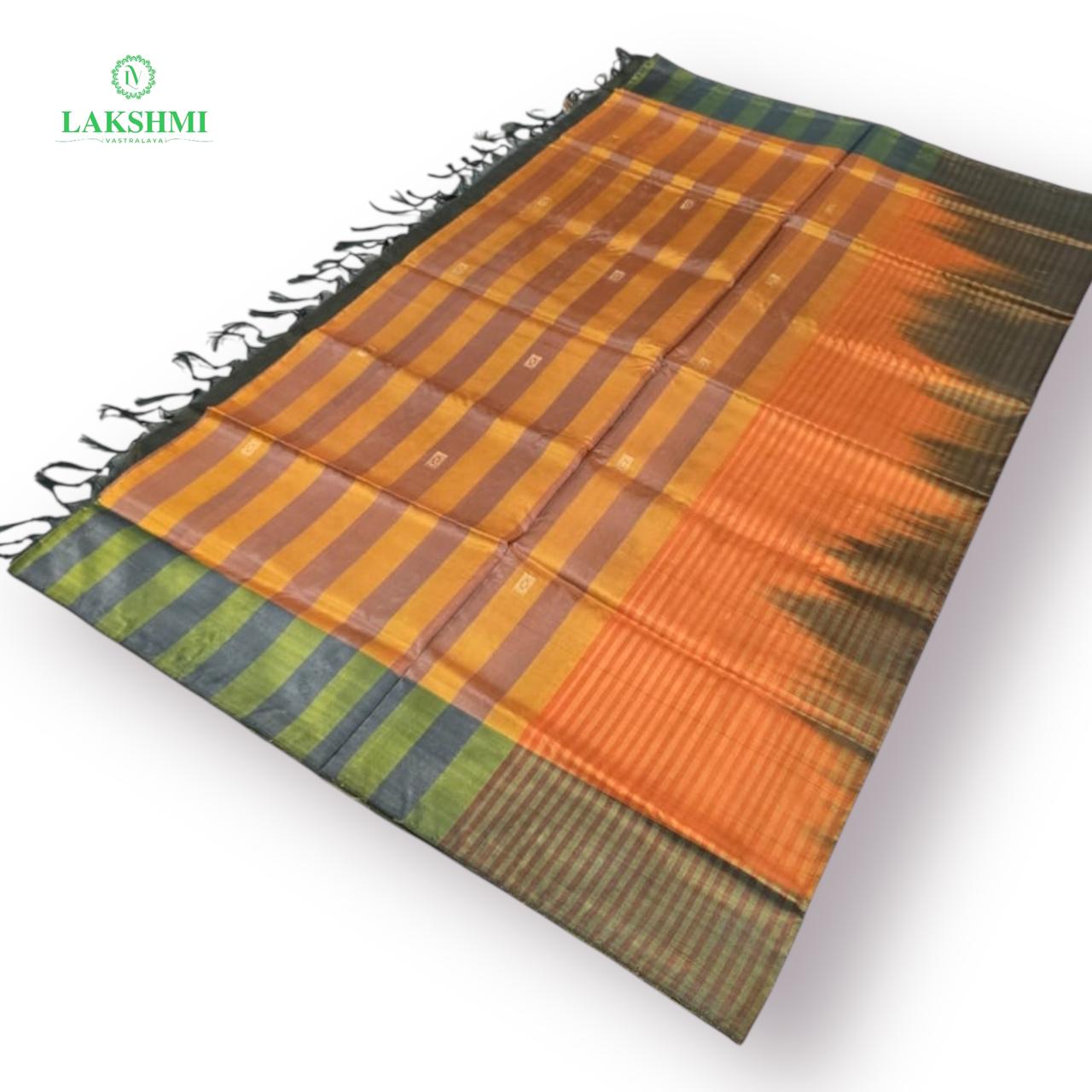 Vazhanar Pattu Saree - 101001