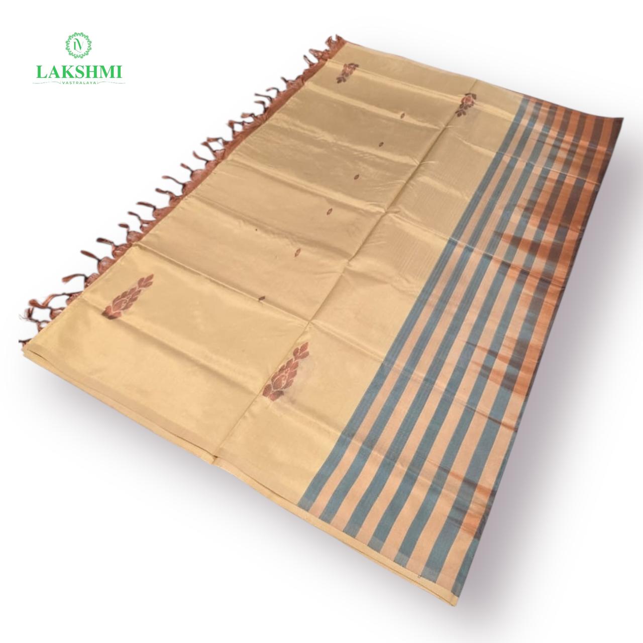 Vazhanar Pattu Saree - 101018