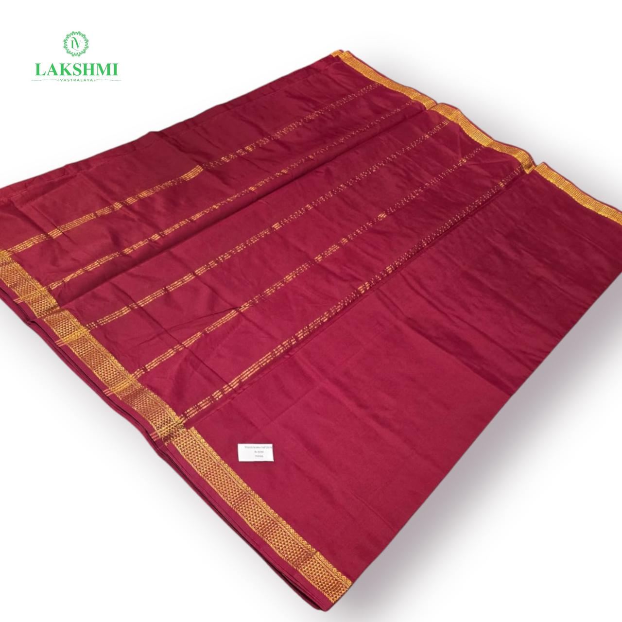 Mahati Ekandam Arakku 10.5 yards