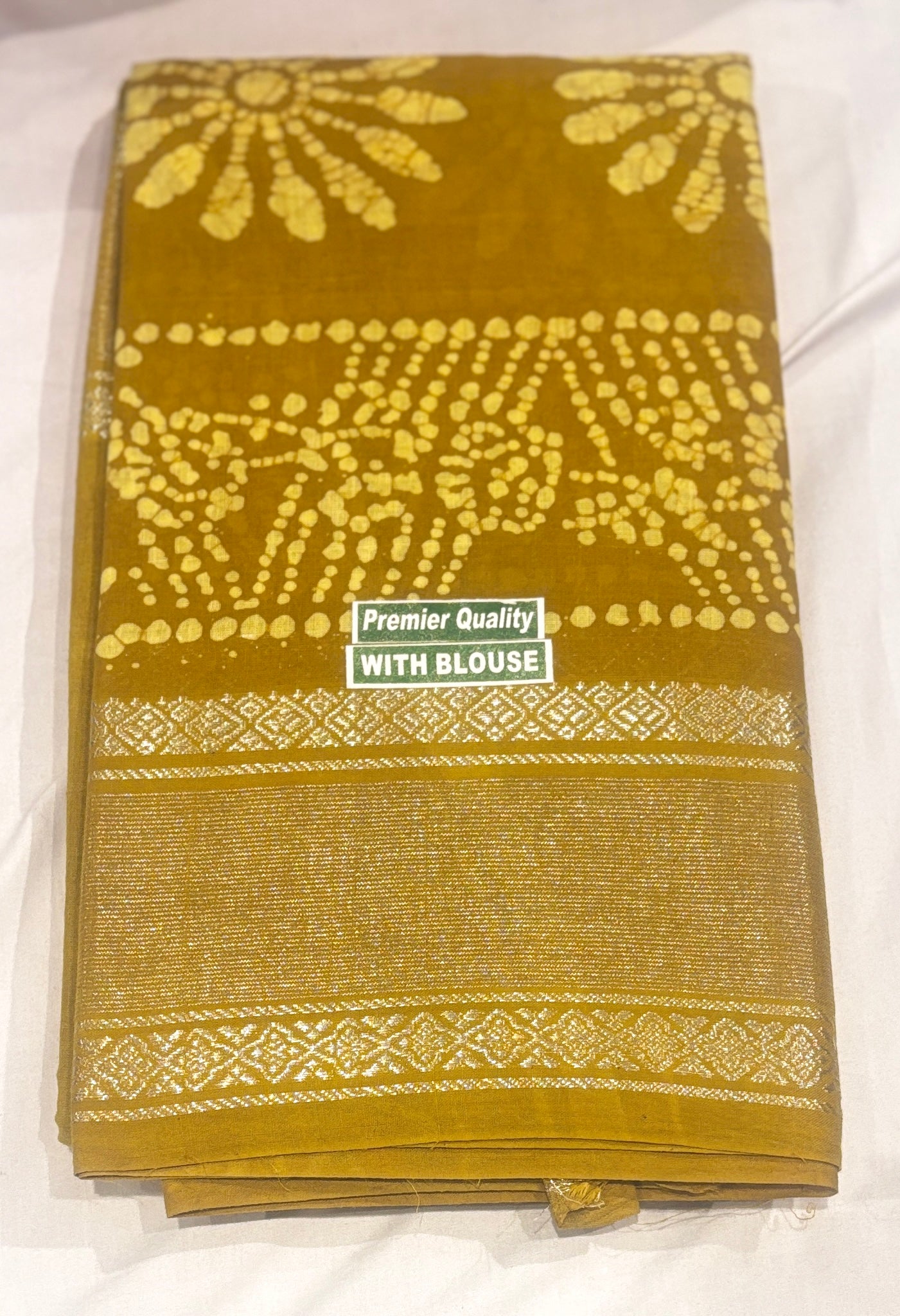 Vani - Silver Tissue Border Wax