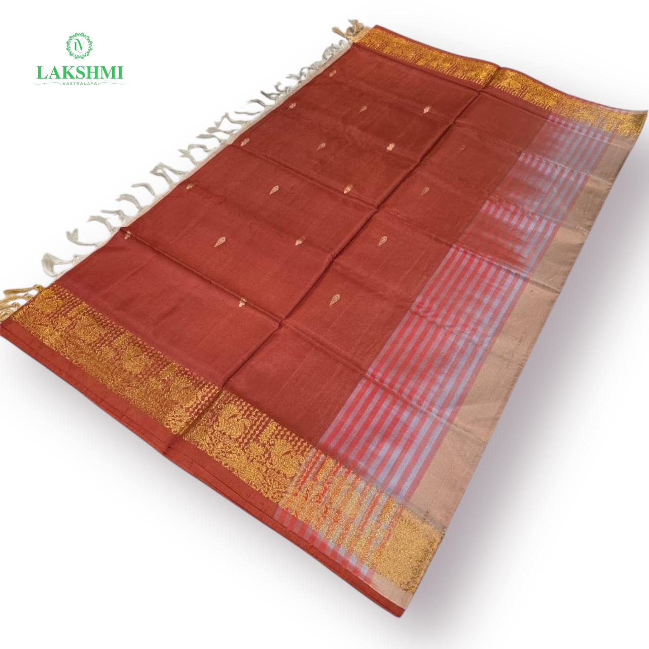 Vazhanar Pattu Saree - 101015