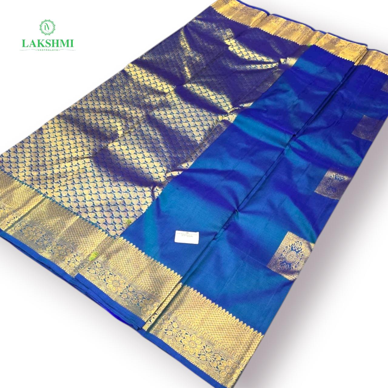 Gowri Manohrai - Pure Kanchipuram 6 Yards 311004