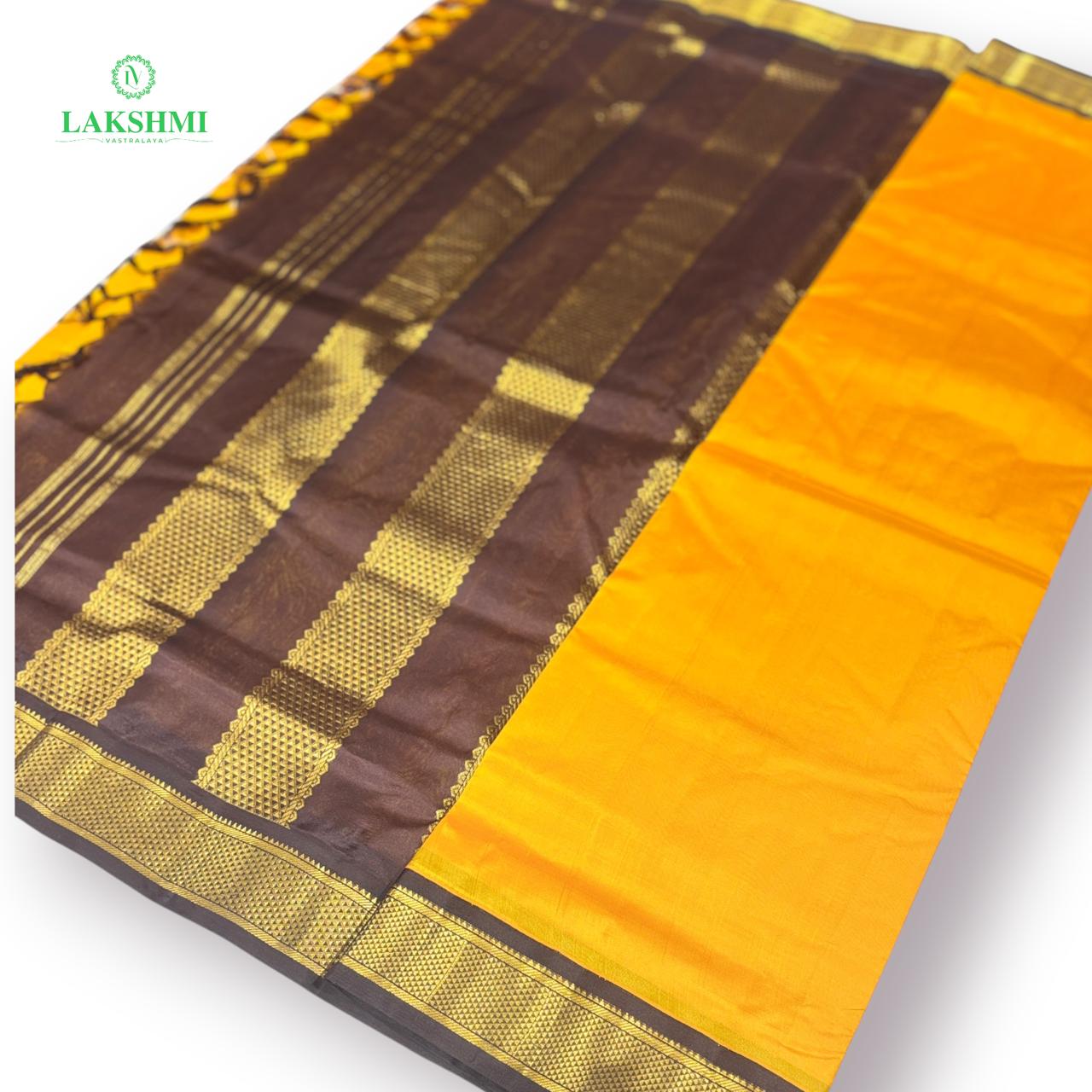 Sudha Dhanyasi 10.5 Yards - 010825