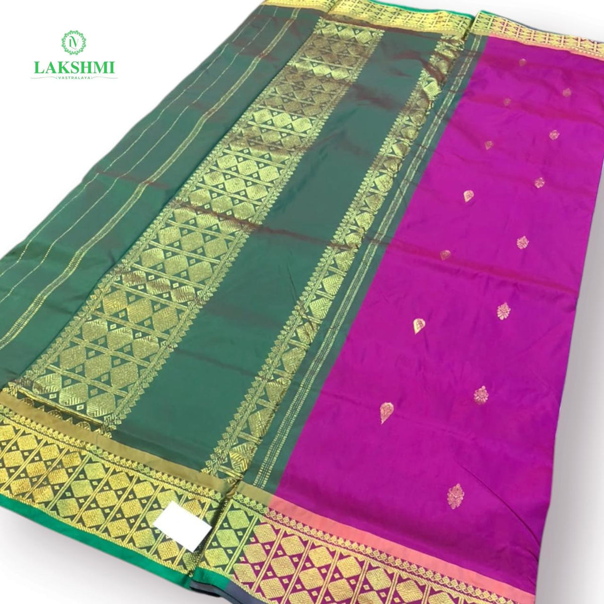Poorni Semi Silk 10.25 Yards - 191001